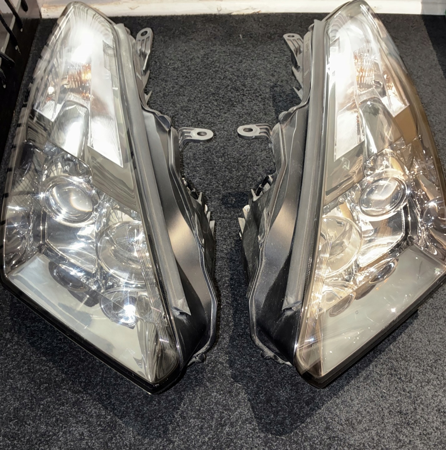 Frontscheinwerfer Nissan GT-R R35 Xenon Links Scheinwerfer Headlight - Thumbnail 1