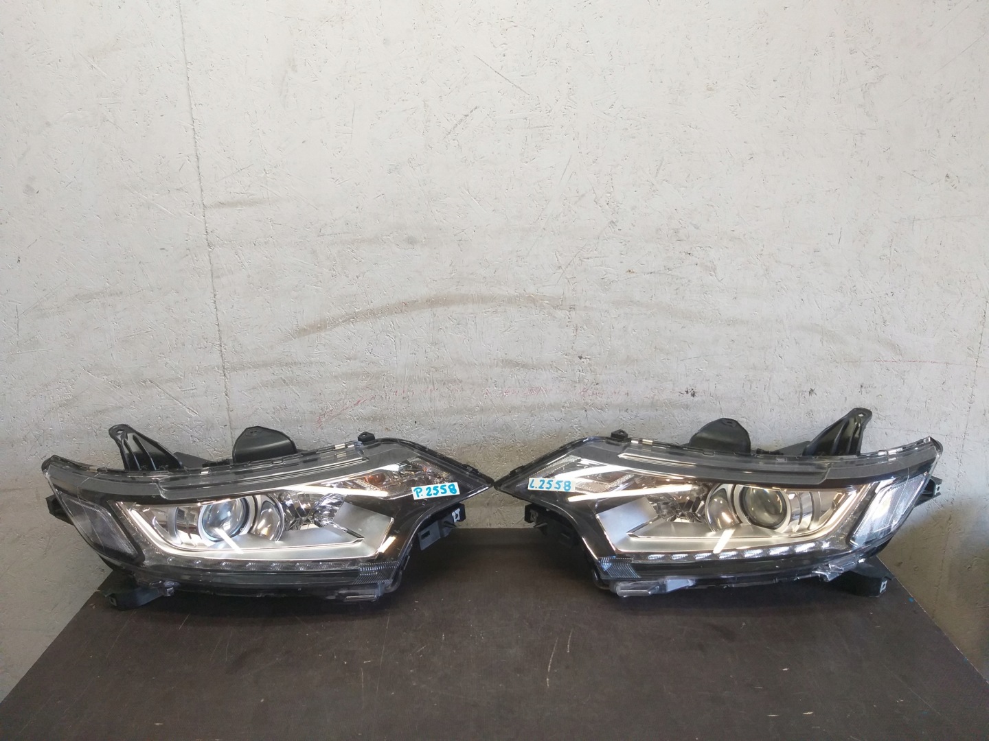 Frontscheinwerfer Mitsubishi Outlander CU0W LED Links Scheinwerfer Headlight - Thumbnail 1