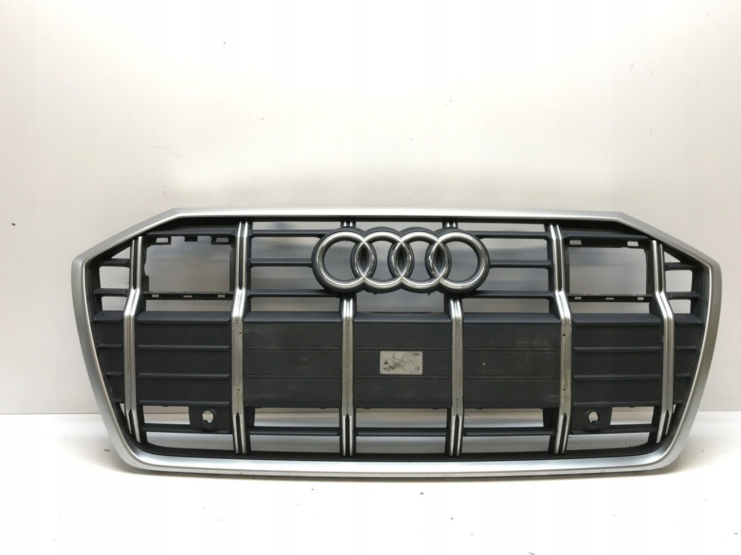 Audi A6 Kühlergrill FRONTGRILL Kühlergitter 4K0853651G - Thumbnail 1
