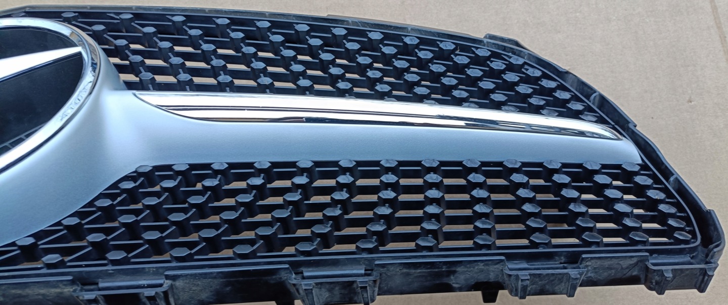 Mercedes-Benz A-Klasse W176 Kühlergrill FRONTGRILL Kühlergitter A1768881760 - Thumbnail 12