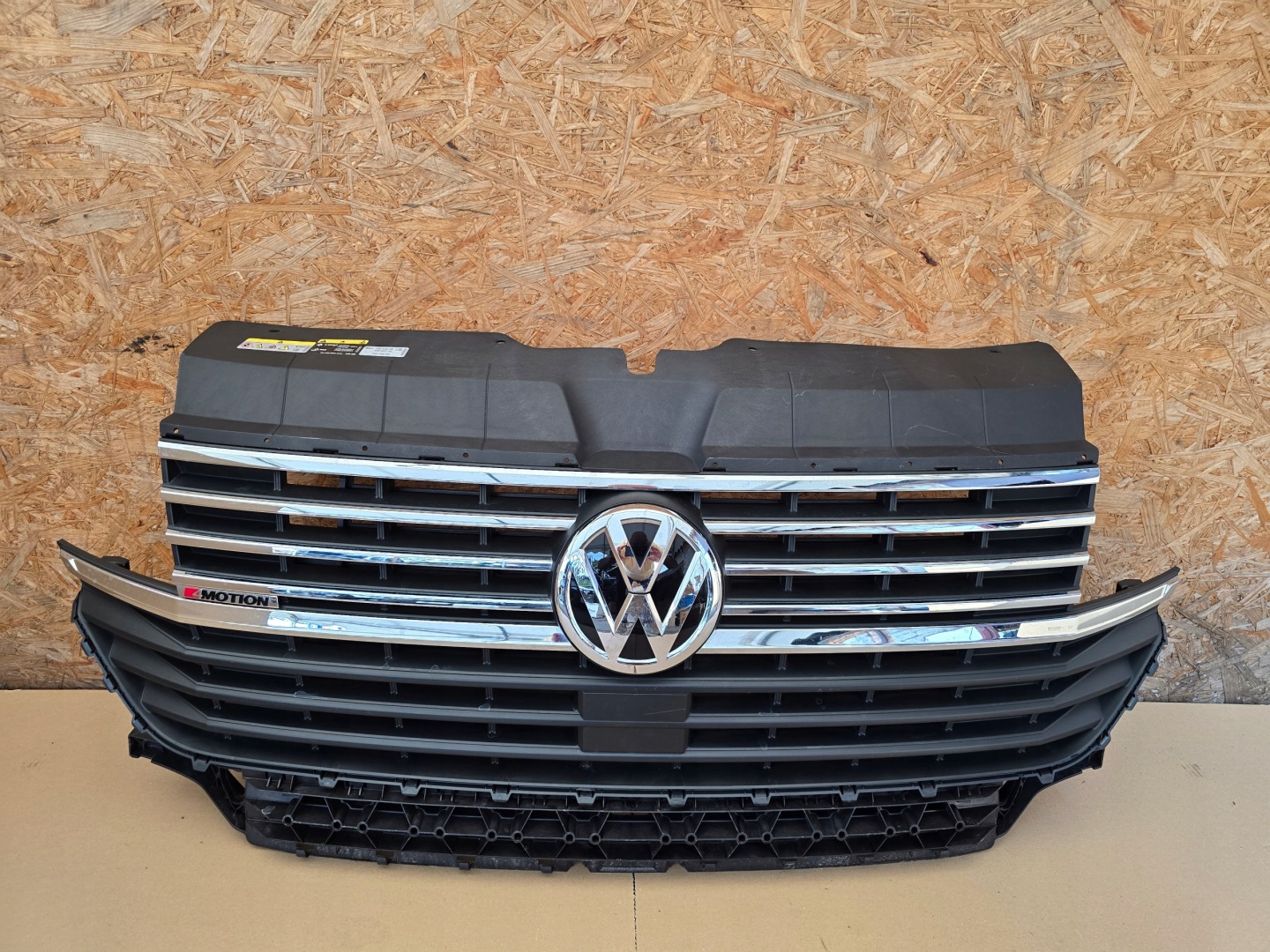 VW Transporter T6 Kühlergrill FRONTGRILL Kühlergitter - Thumbnail 1