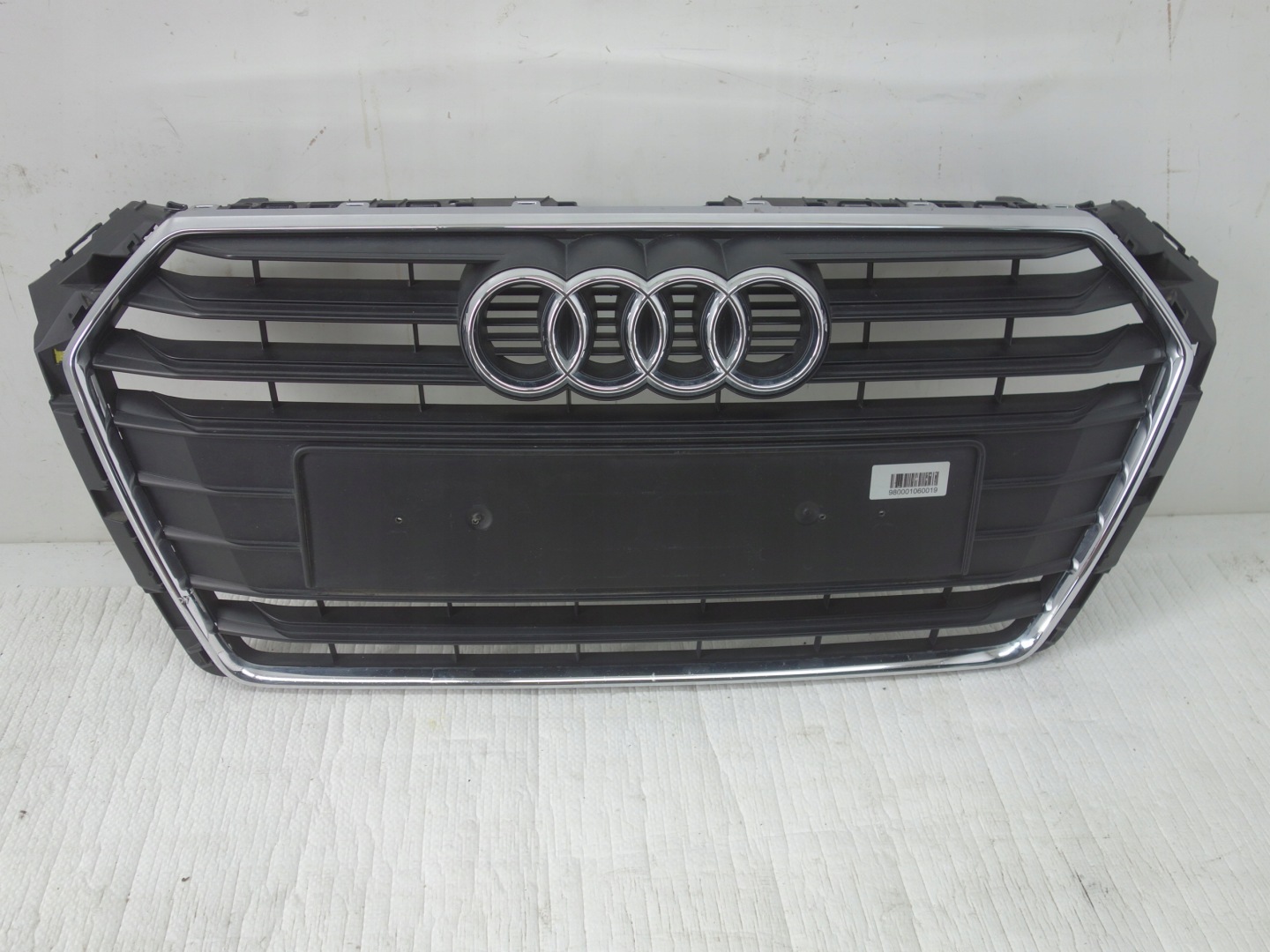 Audi A4 B9 Kühlergrill FRONTGRILL Kühlergitter A4B920152 - Thumbnail 1