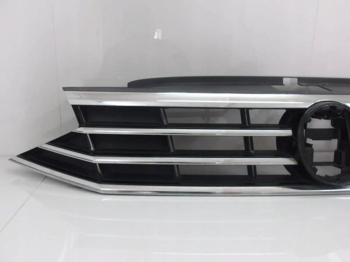 VW Passat B8 Kühlergrill FRONTGRILL Kühlergitter 3G0853653Q - Thumbnail 2