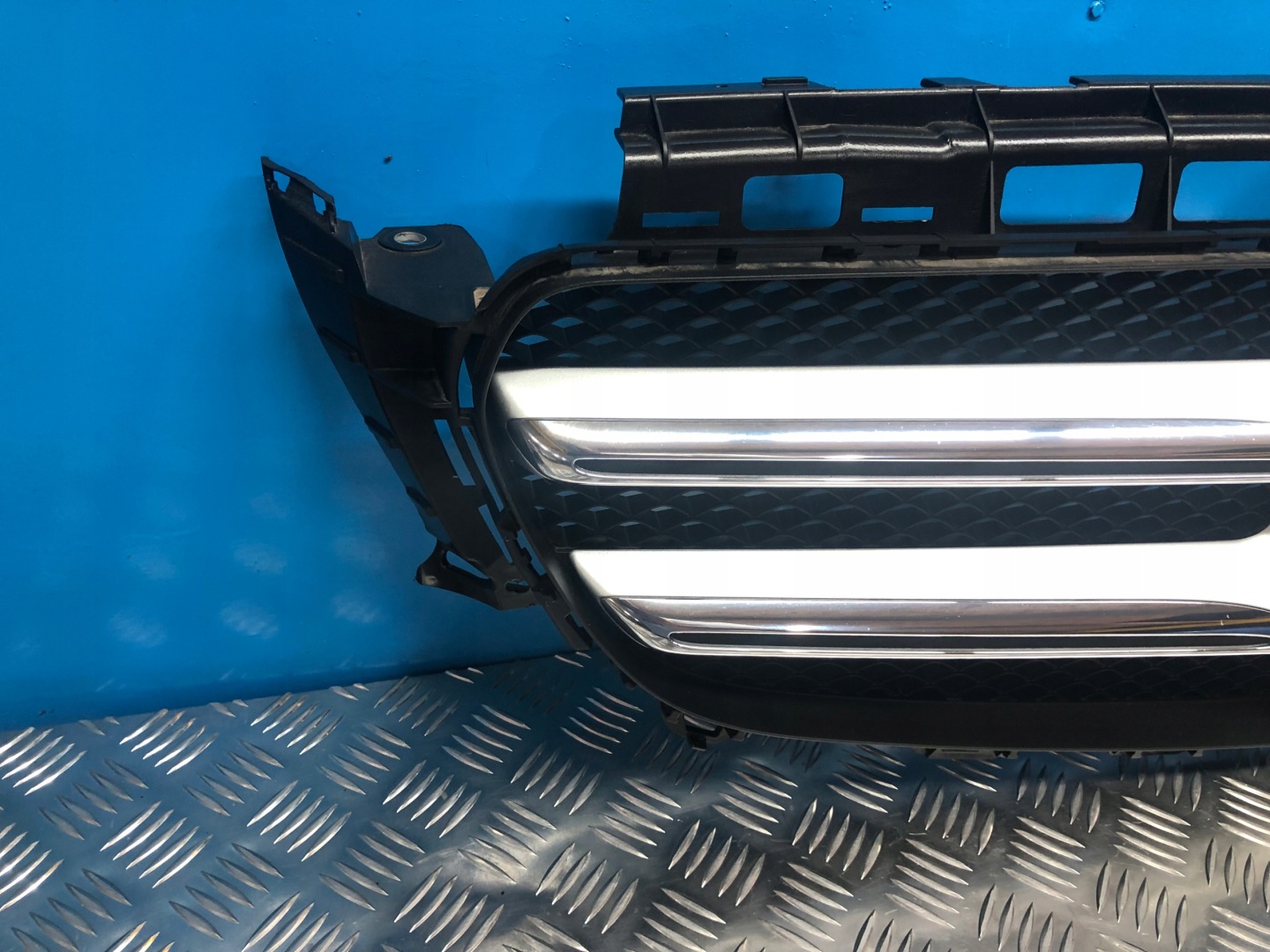 Mercedes-Benz E-Klasse W213 Kühlergrill FRONTGRILL Kühlergitter A2138880223 - Thumbnail 2