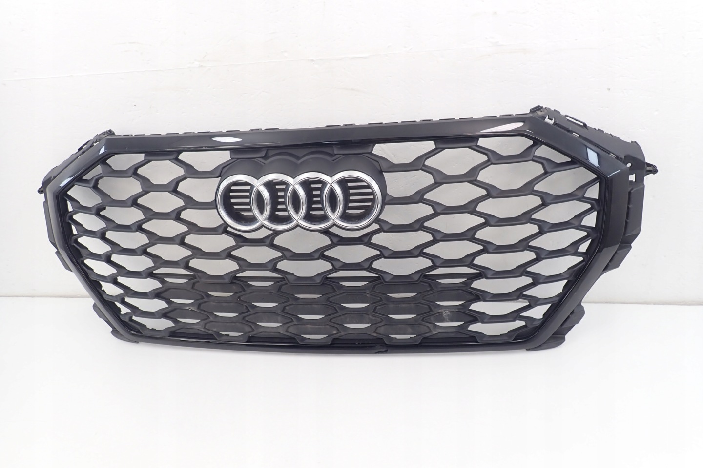 Audi Q3 Kühlergrill FRONTGRILL Kühlergitter 83F853651 - Thumbnail 4