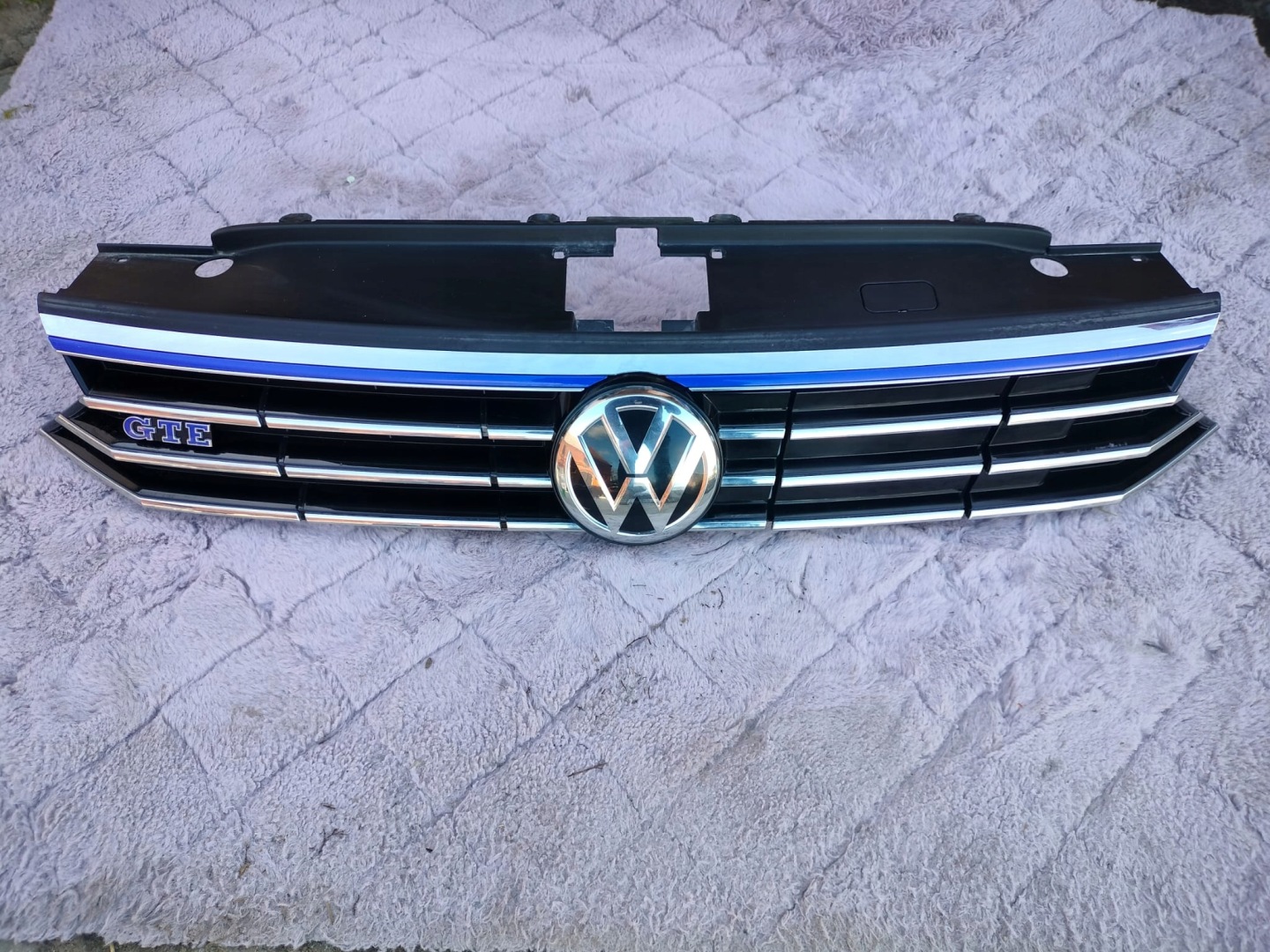 VW Passat B8 Kühlergrill FRONTGRILL Kühlergitter 3G0853651CE - Thumbnail 1