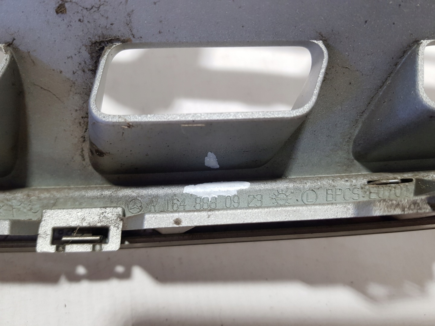 Mercedes-Benz M-Klasse W164 Kühlergrill FRONTGRILL Kühlergitter A1648880923 - Thumbnail 9