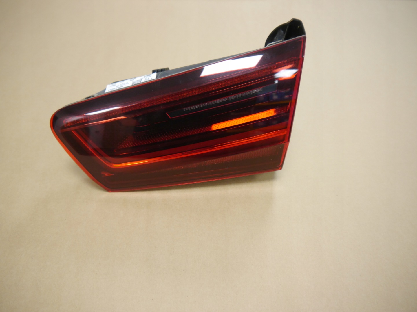 Audi A6 Rückleuchte 4G5945094D Rearlamp - Thumbnail 1