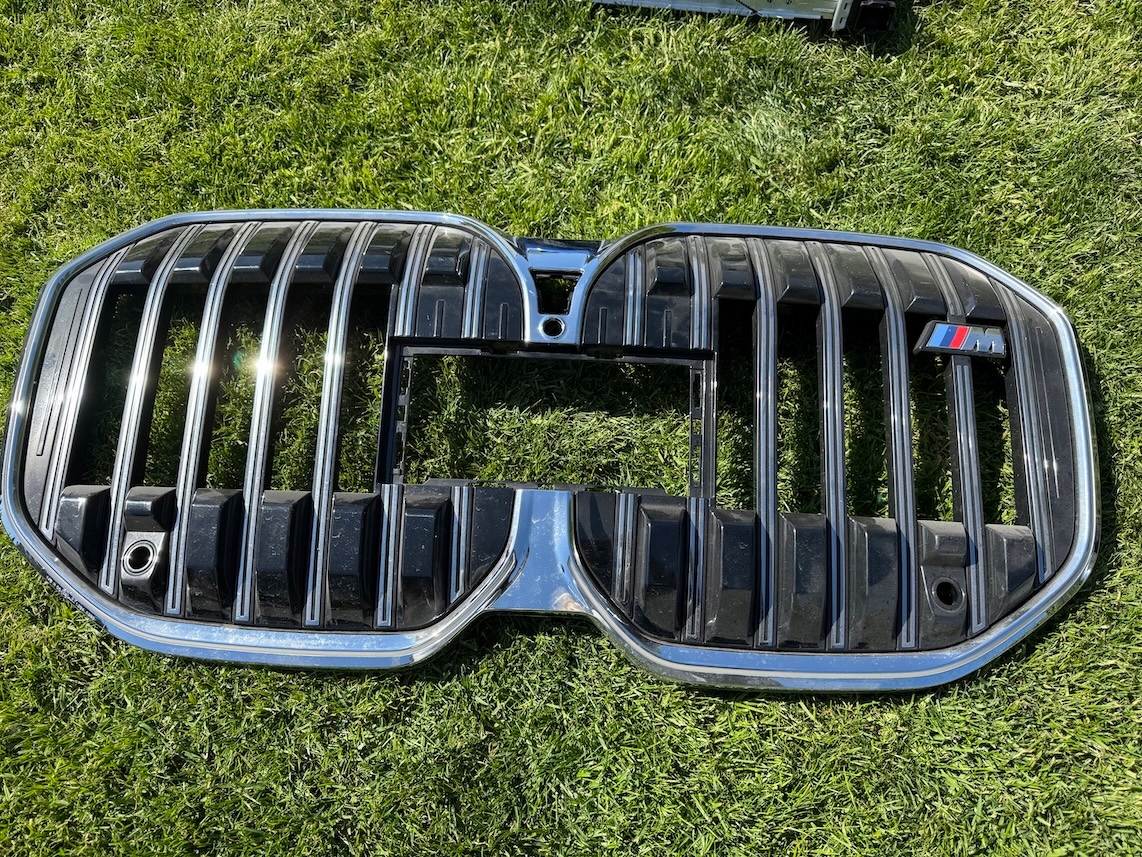 BMW i7 G70 Kühlergrill FRONTGRILL Kühlergitter 5A187D9 - Thumbnail 1