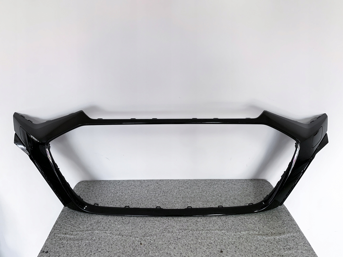 Audi 08Y Kühlergrill FRONTGRILL Kühlergitter 08Y080772 - Thumbnail 1