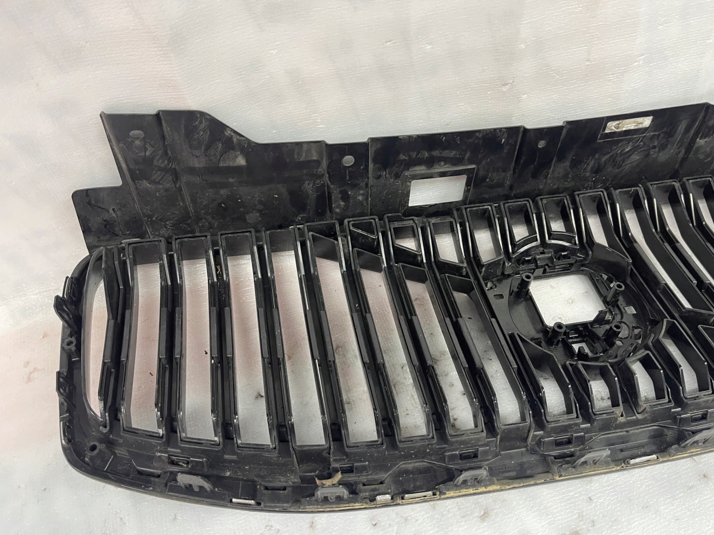 Volvo XC60 Kühlergrill FRONTGRILL Kühlergitter 32291019KA - Thumbnail 8