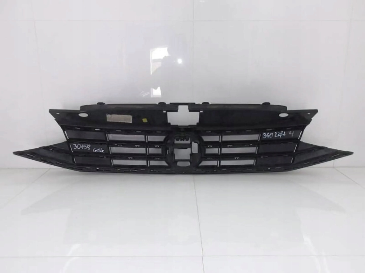VW Passat B8 Kühlergrill FRONTGRILL Kühlergitter 3G0853653Q - Thumbnail 4