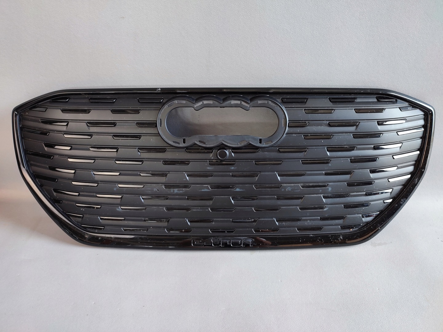 Audi Q4 Kühlergrill FRONTGRILL Kühlergitter 89A853651BK - Thumbnail 1