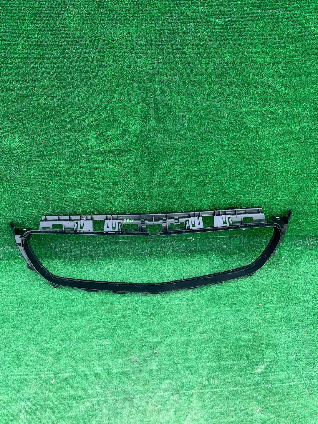 Mercedes-Benz E-Klasse W238 Kühlergrill FRONTGRILL Kühlergitter A2388880200 - Thumbnail 1