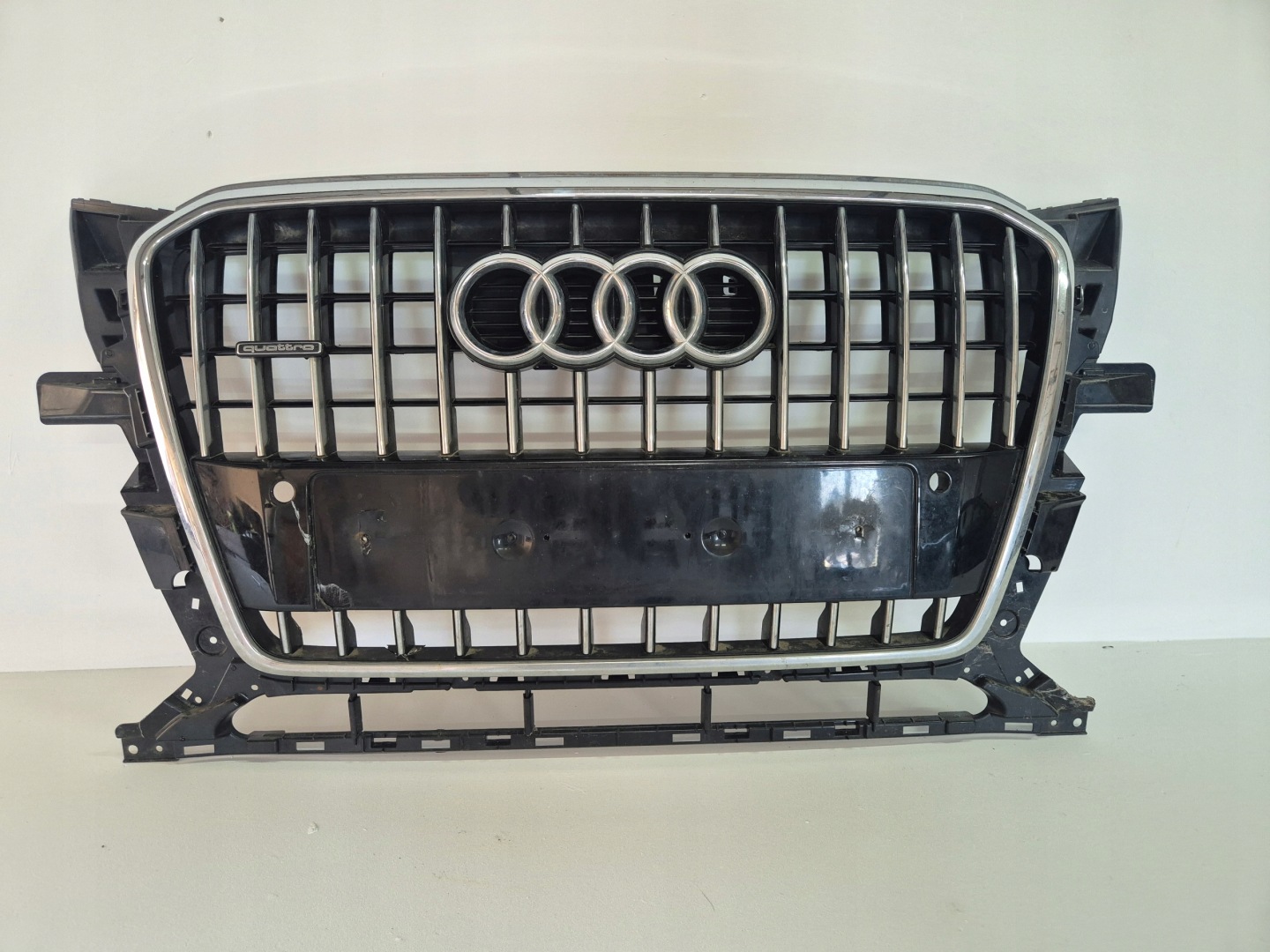 Audi Q5 Kühlergrill FRONTGRILL Kühlergitter 8R0853651BC - Thumbnail 1