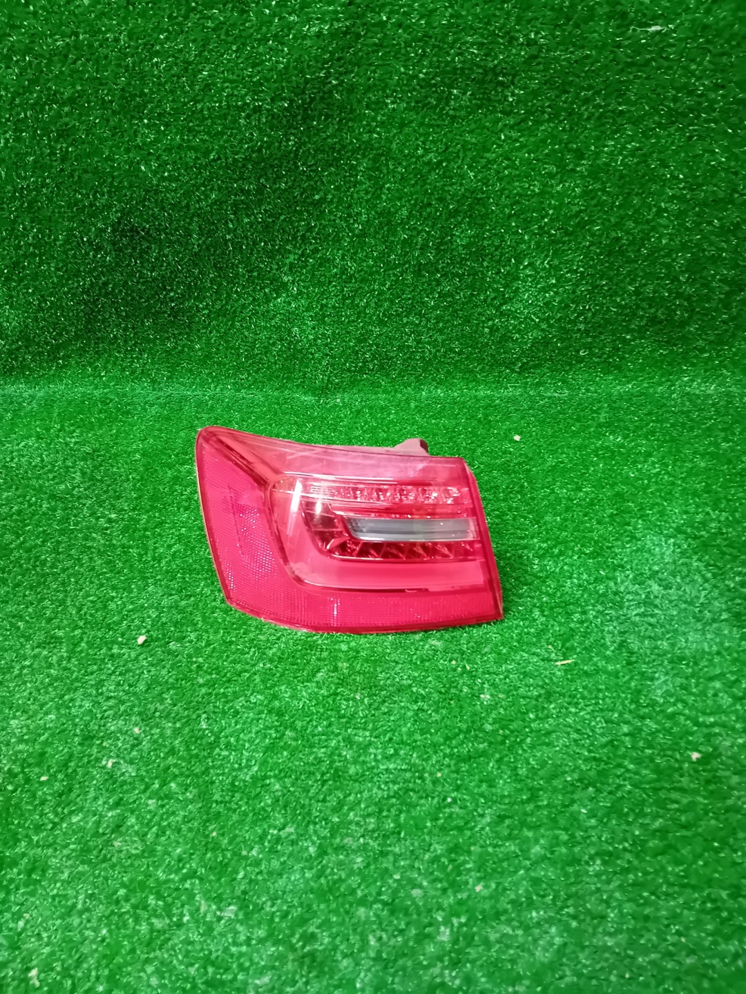 Audi A6 Rückleuchte 4G9945095B Rearlamp - Thumbnail 1