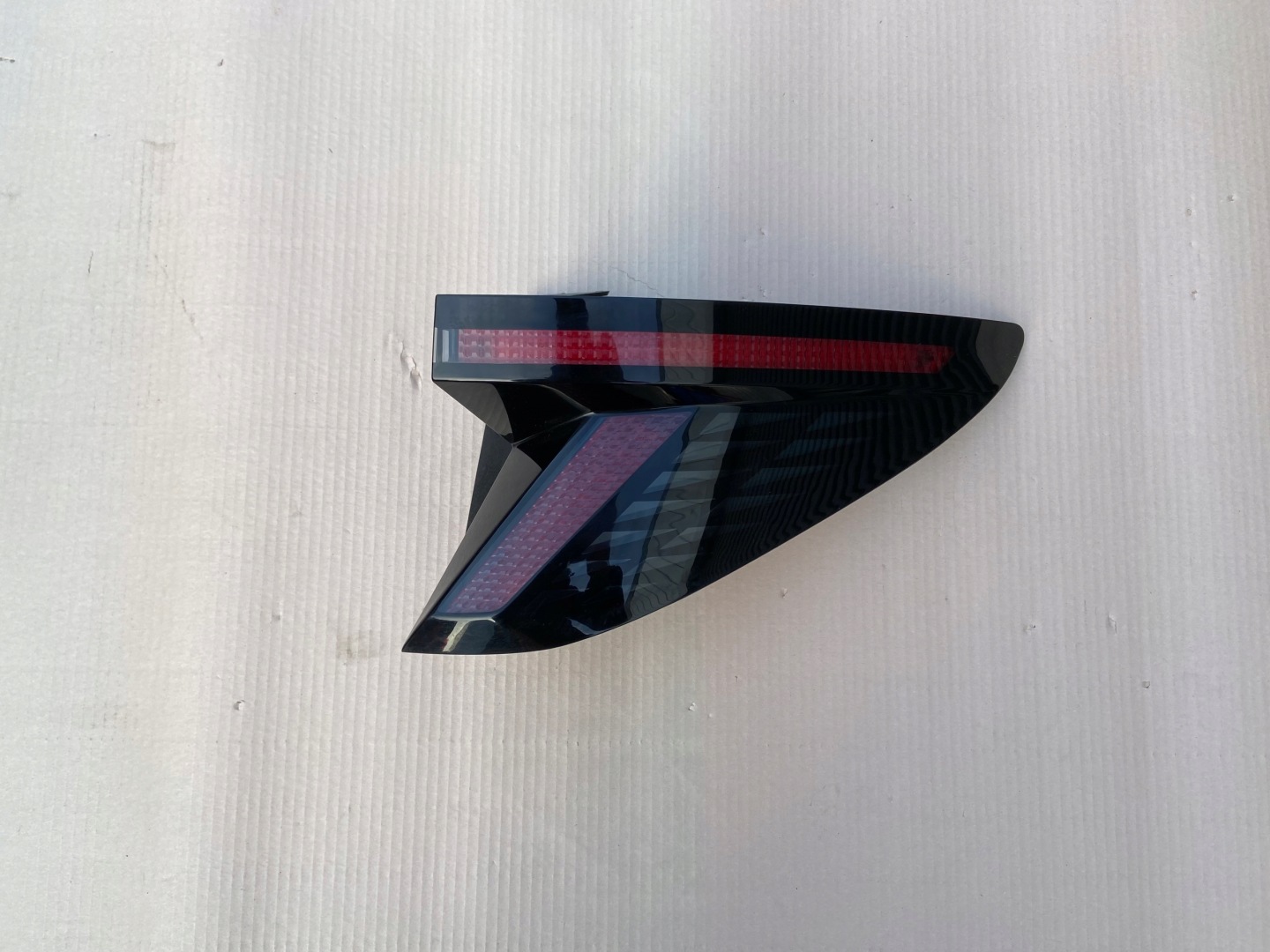 Hyundai Tucson NX4E Rückleuchte 92402N7100 Rearlamp - Thumbnail 1