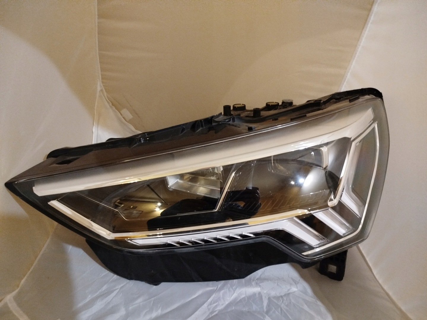 Frontscheinwerfer Audi Q3 83A941033 LED Links Scheinwerfer Headlight - Thumbnail 1
