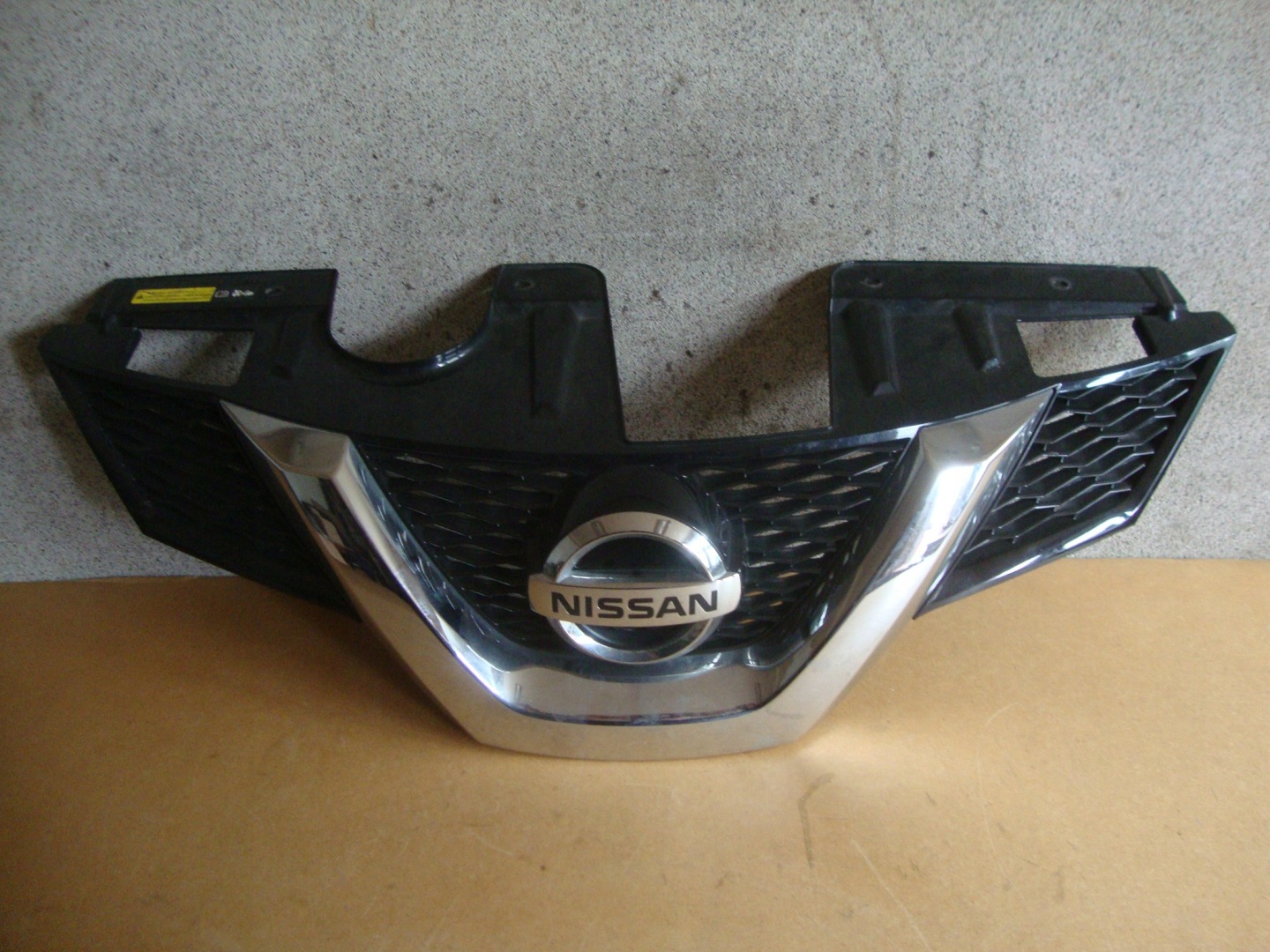 Nissan X-Trail T32 Kühlergrill FRONTGRILL Kühlergitter NISSANXTR - Thumbnail 1
