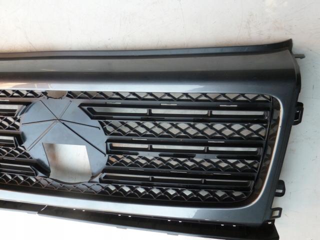 Mercedes-Benz G-Klasse W463 Kühlergrill FRONTGRILL Kühlergitter A4638880400 - Thumbnail 4