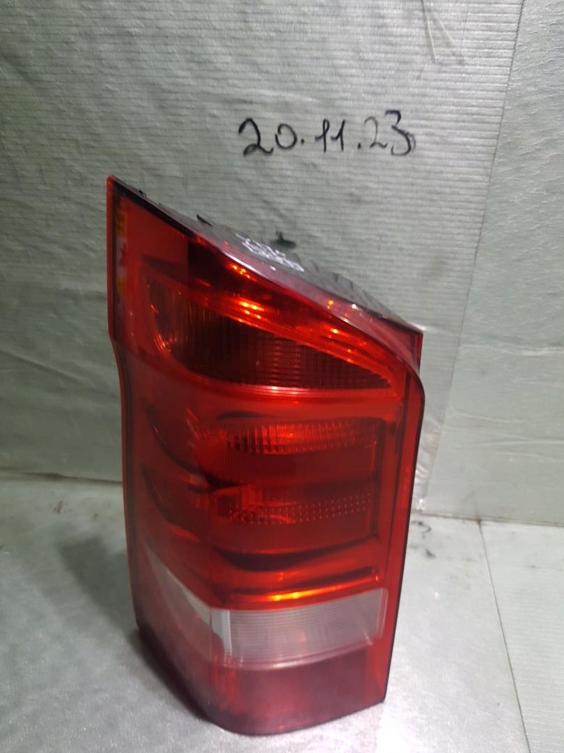 Mercedes-Benz Vito W447 Rückleuchte Rearlamp - Thumbnail 1