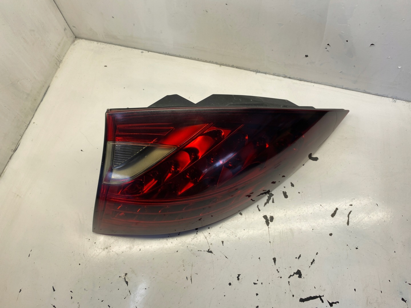 Porsche Cayenne 9YA Rückleuchte 7P5945096K Rearlamp - Thumbnail 1