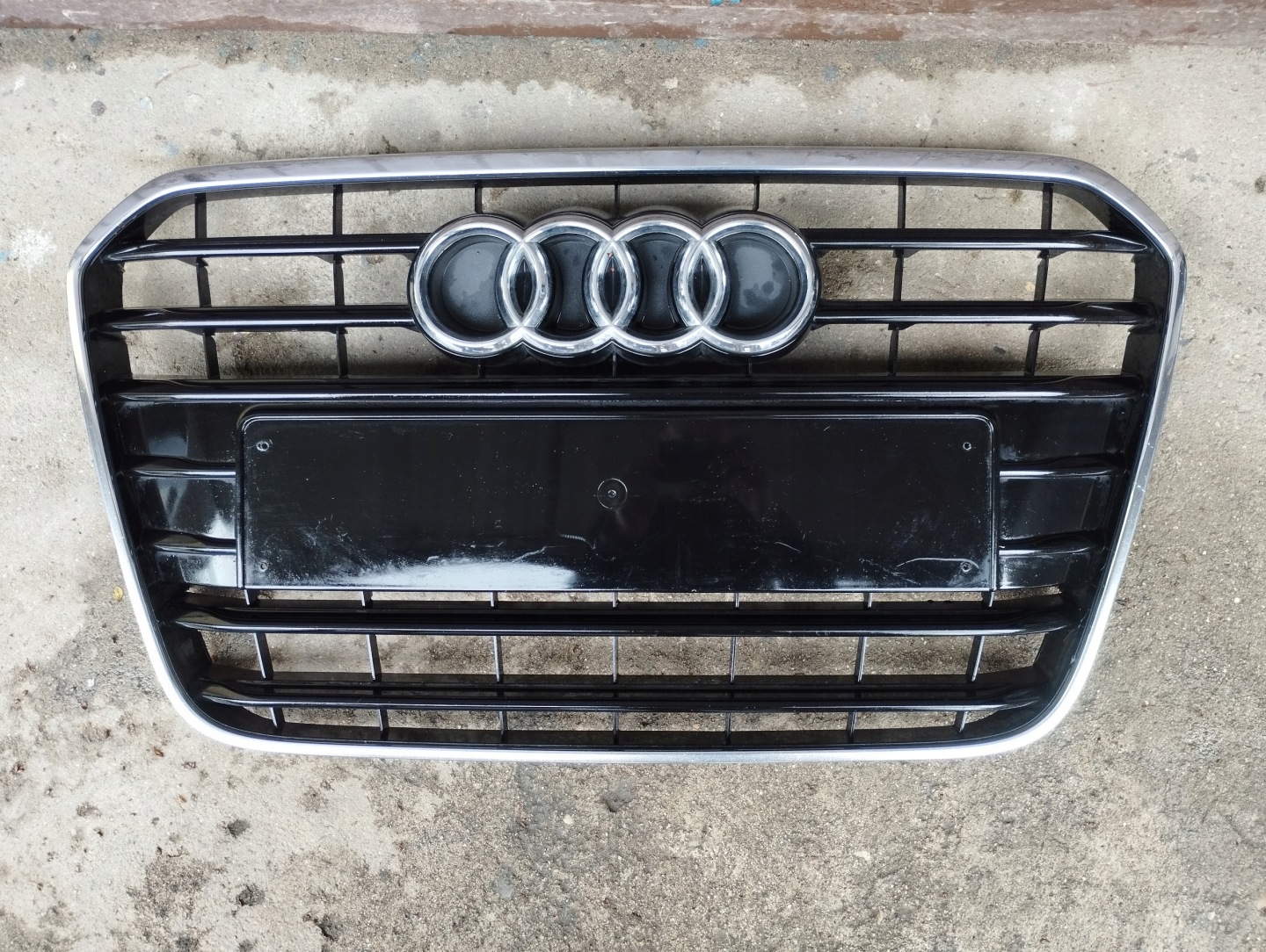 Audi A6 Kühlergrill FRONTGRILL Kühlergitter 4G0853037 - Thumbnail 1