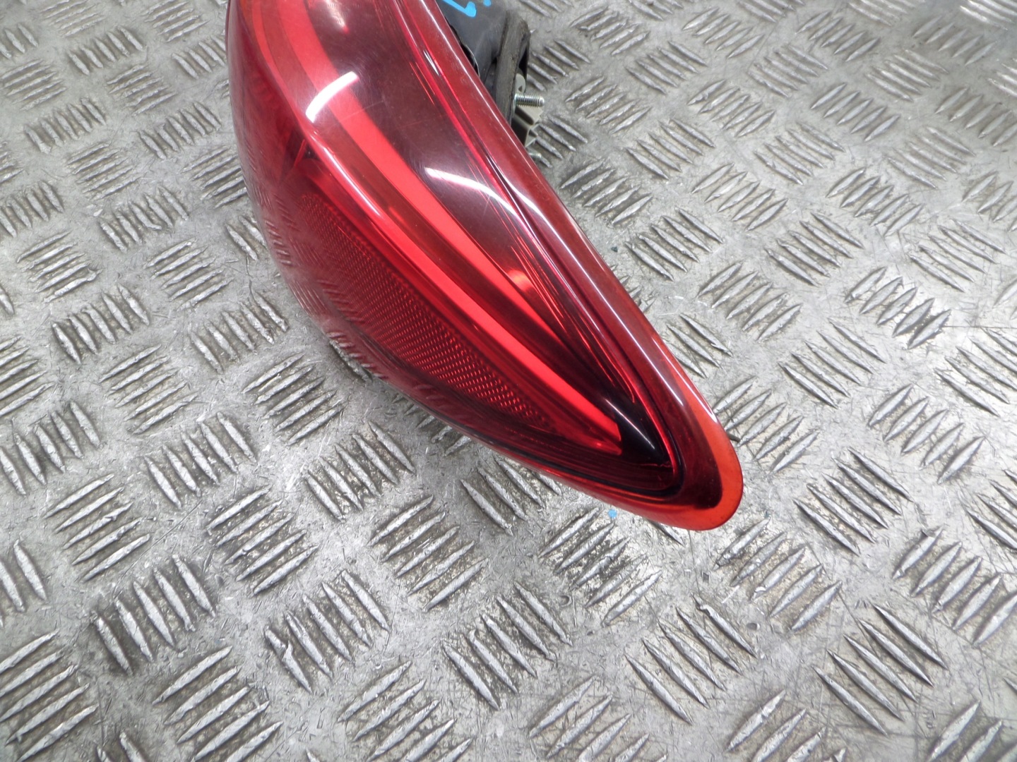 Mazda 3 BP Rückleuchte B45D51150R Rearlamp - Thumbnail 3