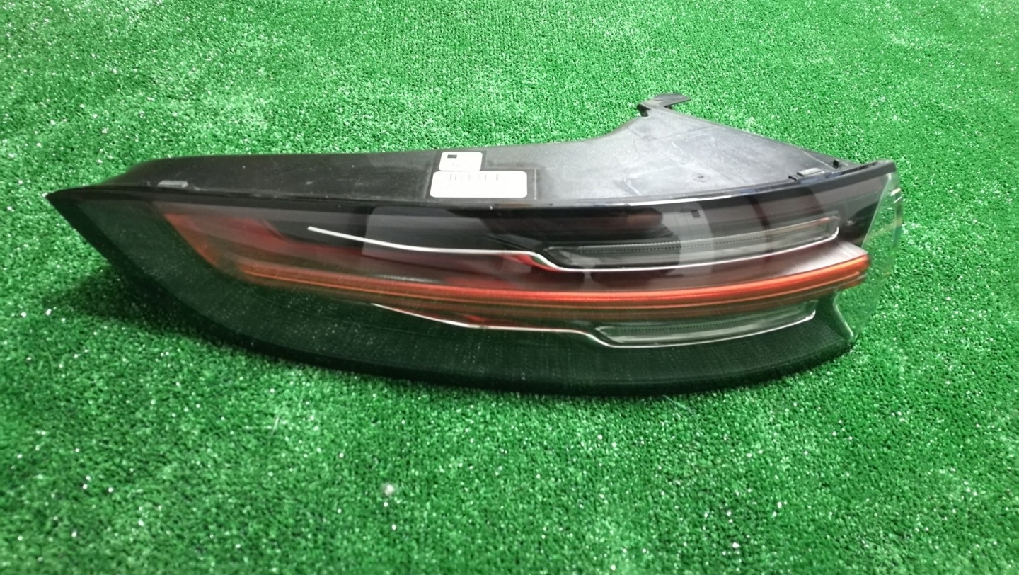 Porsche Cayenne 9YA Rückleuchte 9Y0945095H Rearlamp - Thumbnail 1