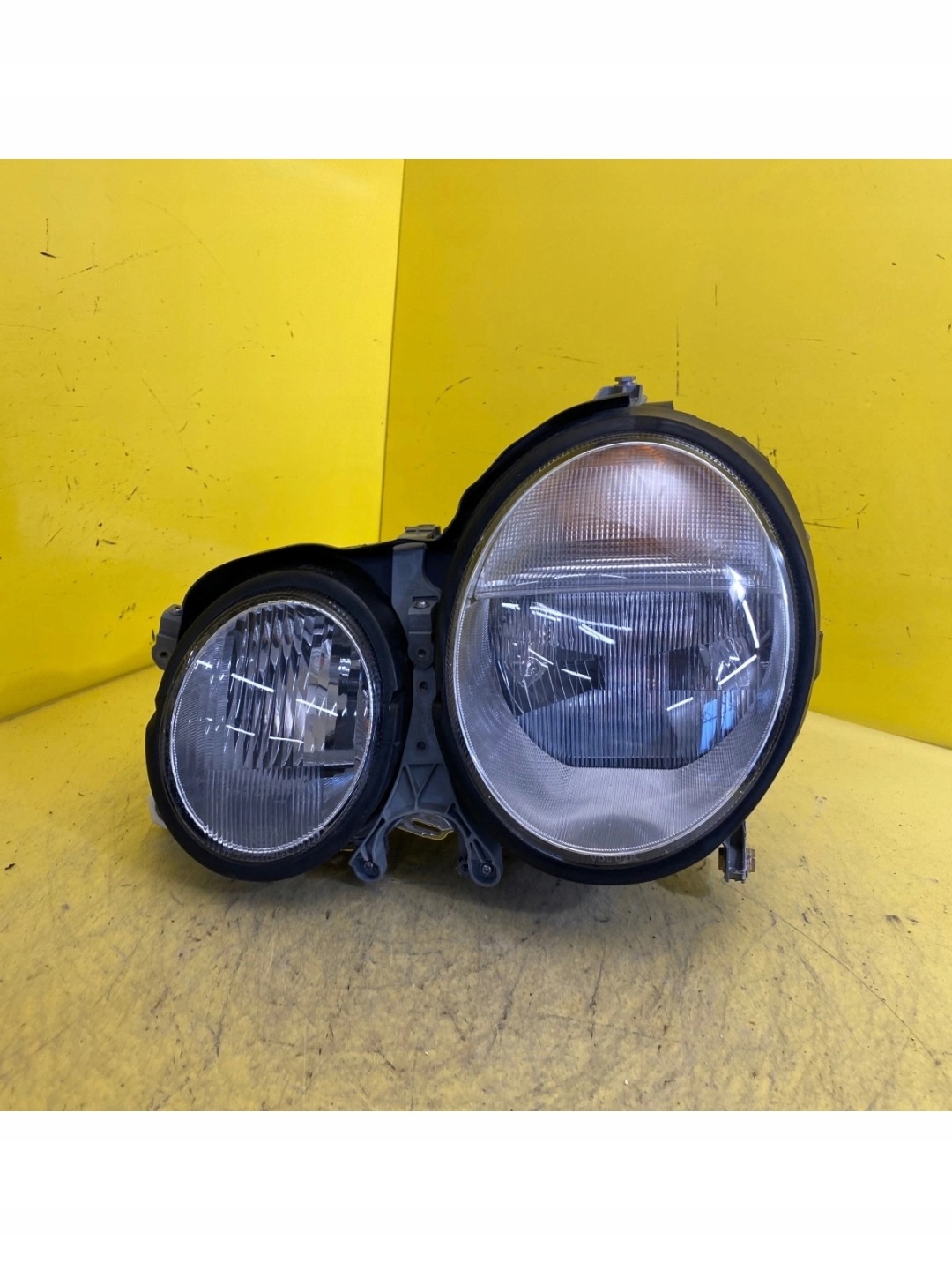 Frontscheinwerfer Mercedes-Benz E-Klasse W210 A2108204161 Xenon Links Headlight - Thumbnail 1