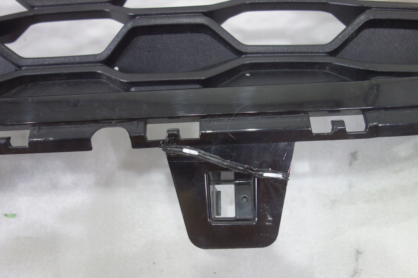 Ford Kuga III Mk3 Kühlergrill FRONTGRILL Kühlergitter LV4B8200YDW - Thumbnail 4