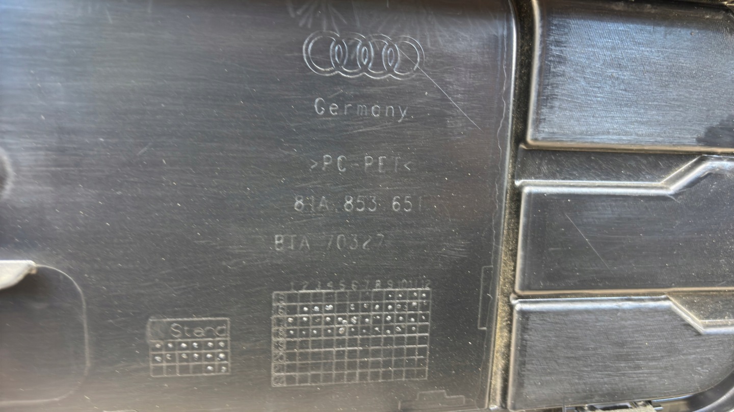Audi Q2 Kühlergrill FRONTGRILL Kühlergitter 81A8536510G - Thumbnail 3