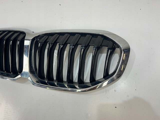 BMW 1 F40 Kühlergrill FRONTGRILL Kühlergitter 7076801 - Thumbnail 3