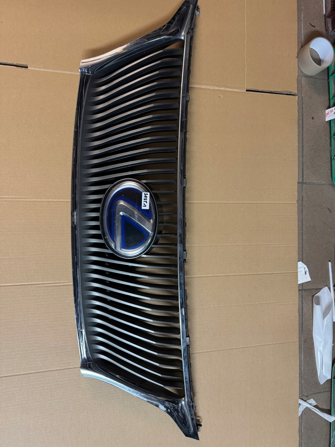 Lexus RX HXU3 Kühlergrill FRONTGRILL Kühlergitter - Thumbnail 1