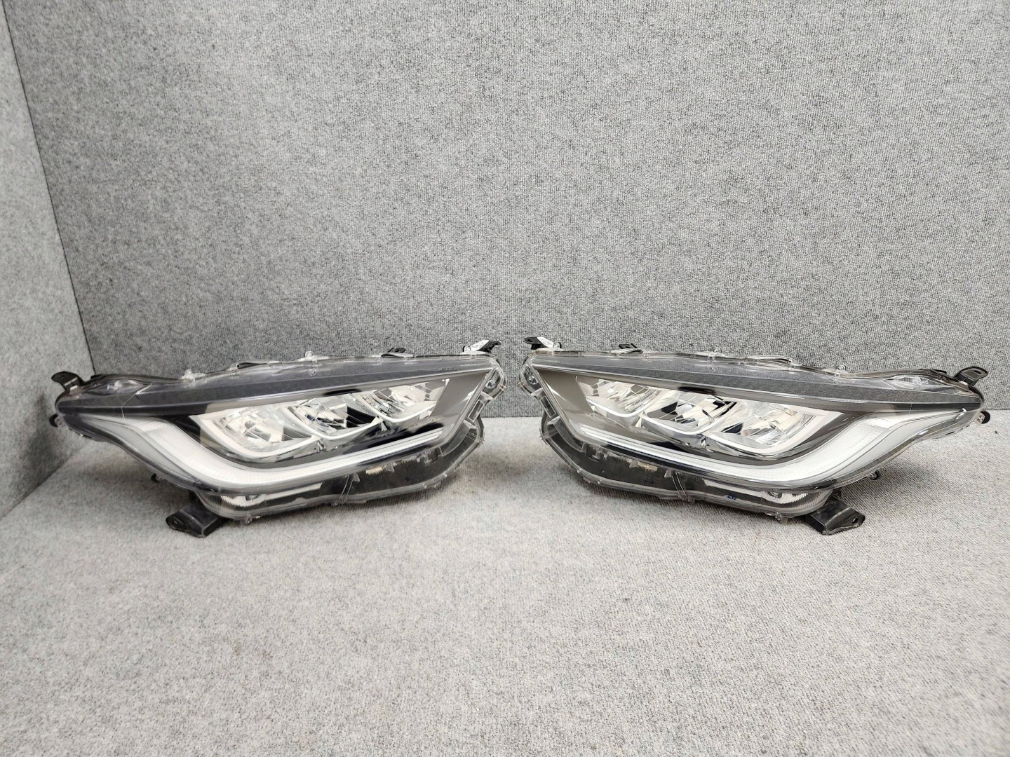 Frontscheinwerfer Toyota Yaris I P1 LED Links Scheinwerfer Headlight - Thumbnail 1