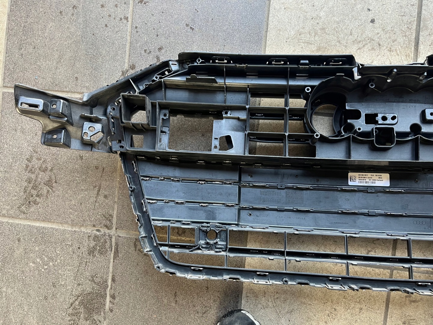 Audi A6 Kühlergrill FRONTGRILL Kühlergitter 4K0853651C - Thumbnail 6