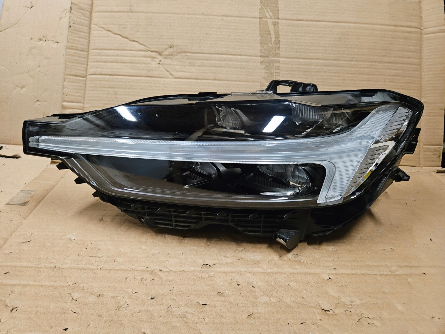 Frontscheinwerfer Volvo XC60 32337374VO LED Links Scheinwerfer Headlight - Thumbnail 1