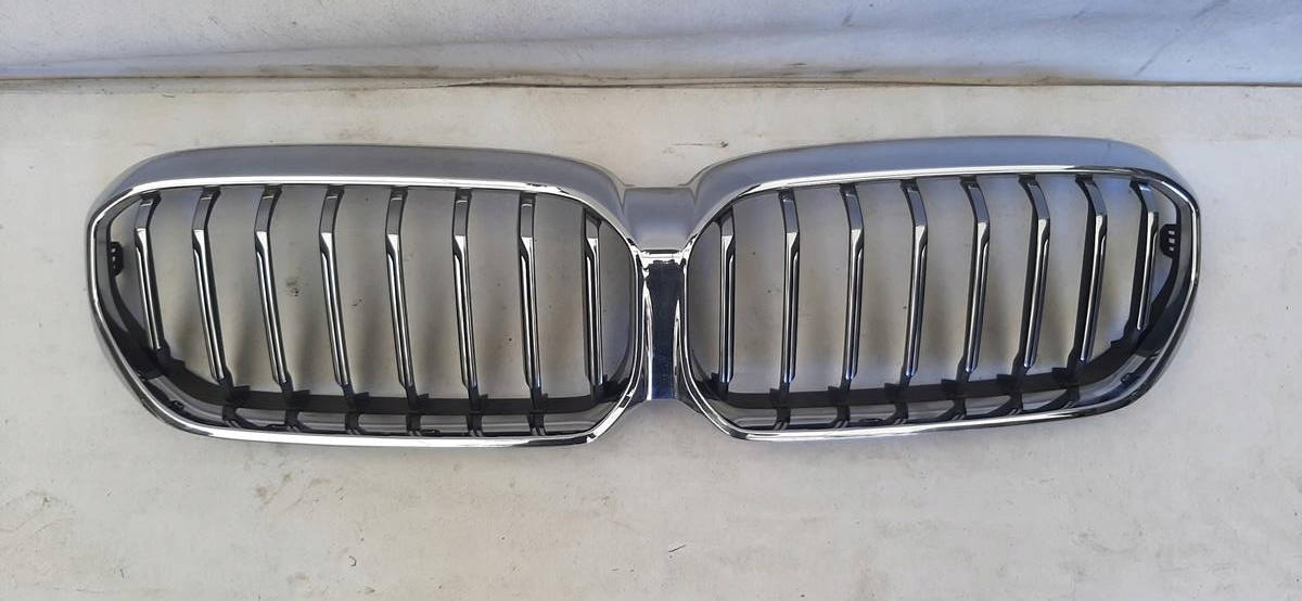 BMW 5 G31 Kühlergrill FRONTGRILL Kühlergitter 5A0DFB4 - Thumbnail 1