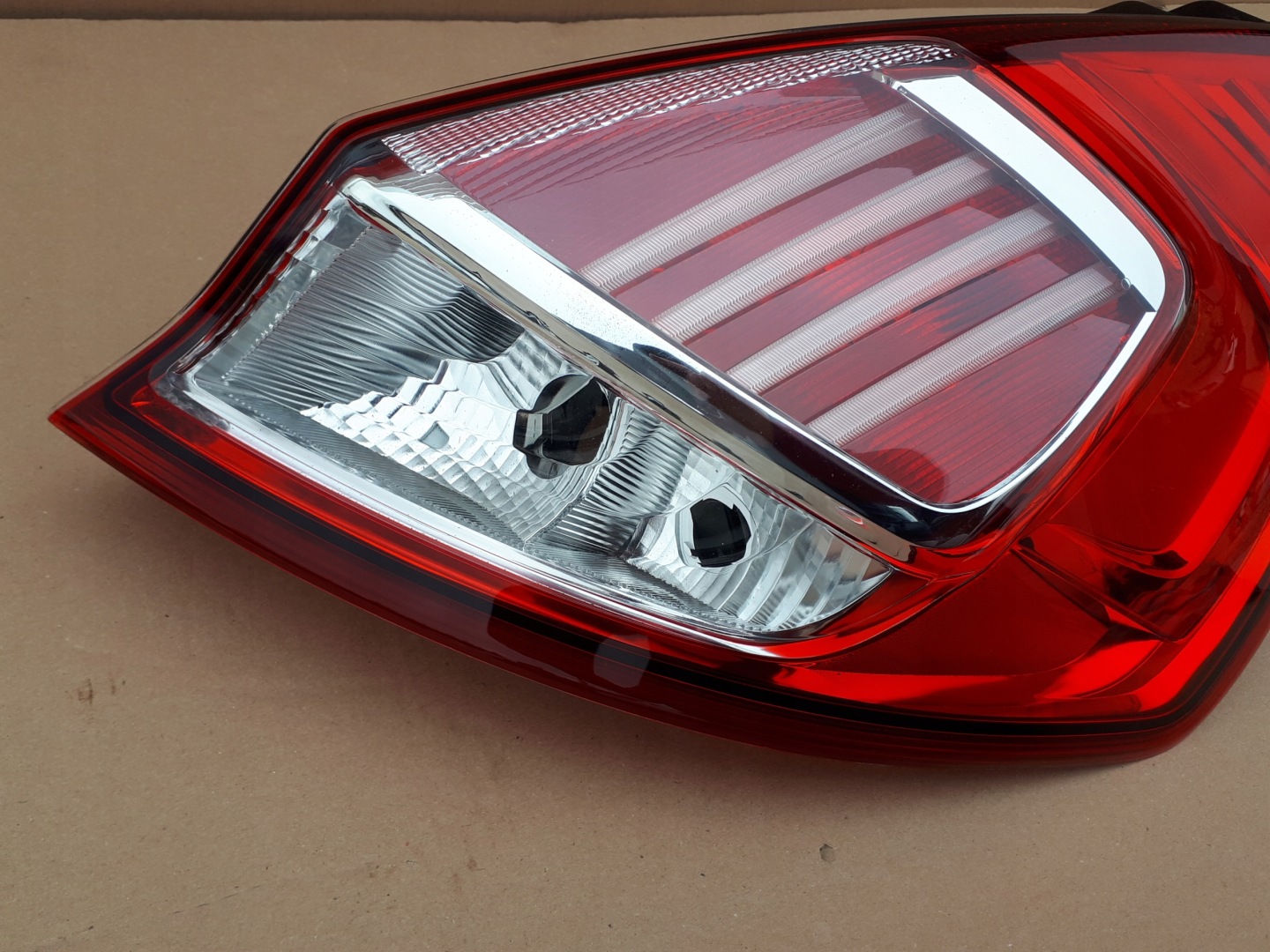 Ford Fiesta VII Mk7 Rückleuchte C1BB13404BLAM Rearlamp - Thumbnail 3