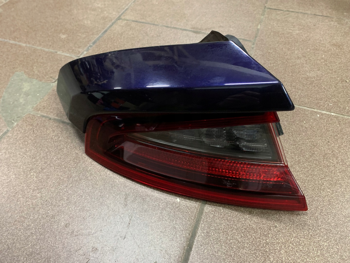 Kia Stinger CK Rückleuchte Rearlamp - Thumbnail 1