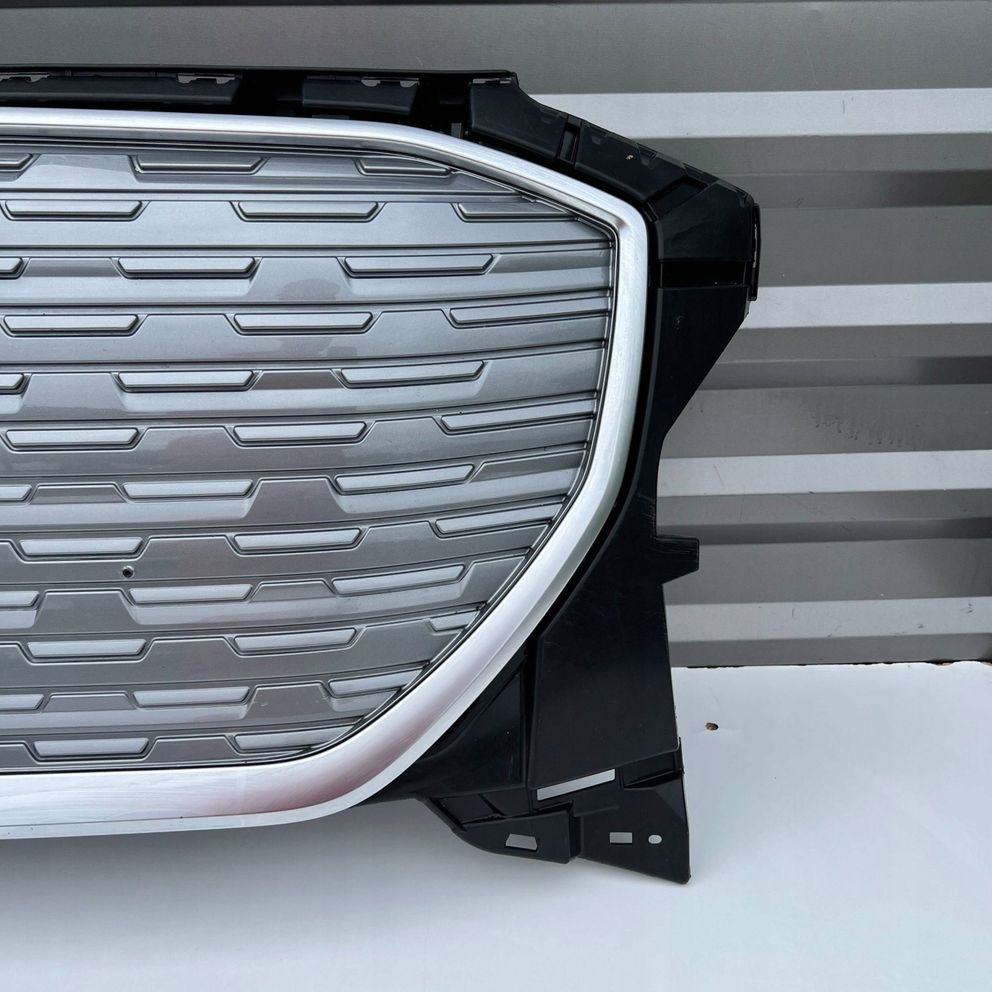 Audi Q4 Kühlergrill FRONTGRILL Kühlergitter 89A807233 - Thumbnail 3