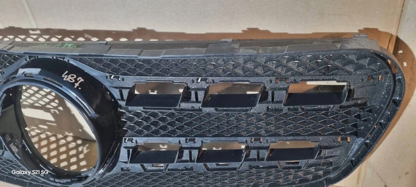 Mercedes-Benz GLA W156 Kühlergrill FRONTGRILL Kühlergitter - Thumbnail 3