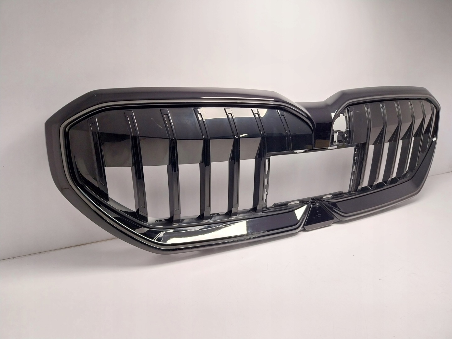 BMW 5 G61 Kühlergrill FRONTGRILL Kühlergitter 8084683 - Thumbnail 3