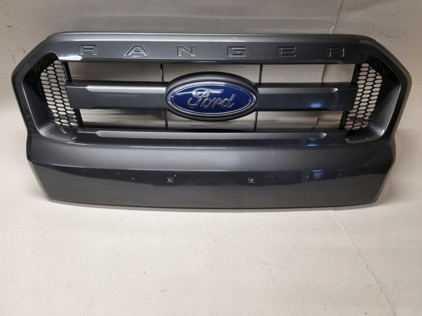 Ford Ranger 4 Mk4 Kühlergrill FRONTGRILL Kühlergitter EB3B8350AEB3B - Thumbnail 1
