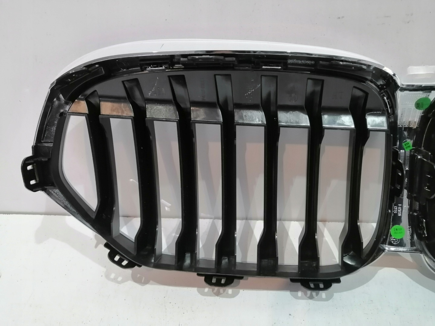 BMW X1 F48 Kühlergrill FRONTGRILL Kühlergitter 8493452 - Thumbnail 8