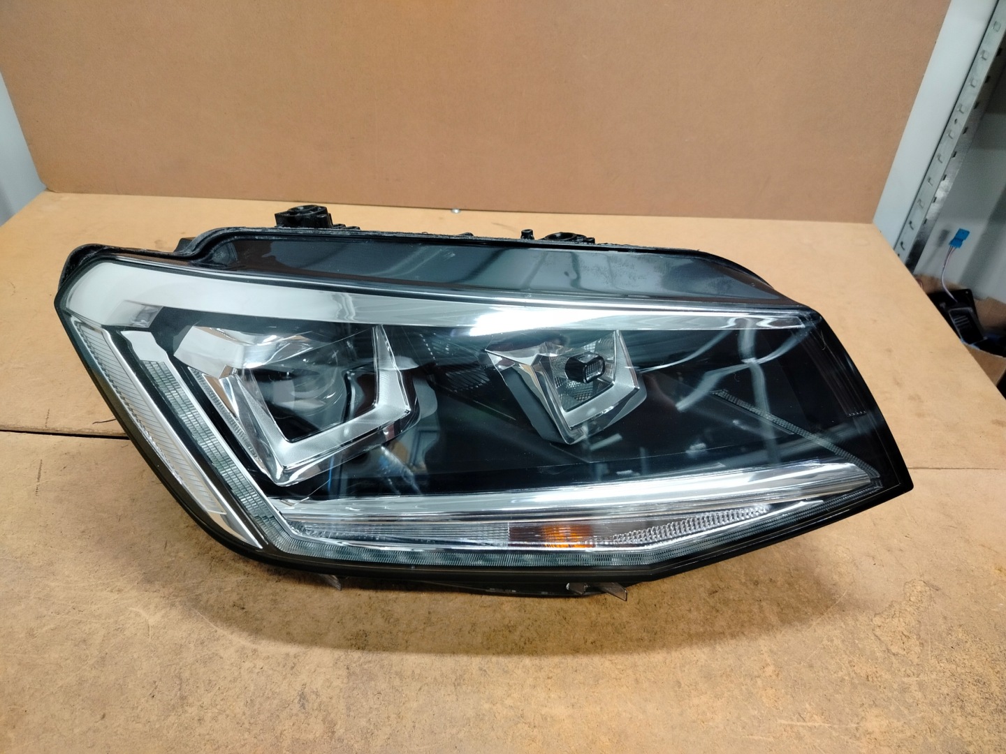 Frontscheinwerfer VW Caddy 2K1941032AV Xenon Rechts Scheinwerfer Headlight - Thumbnail 1