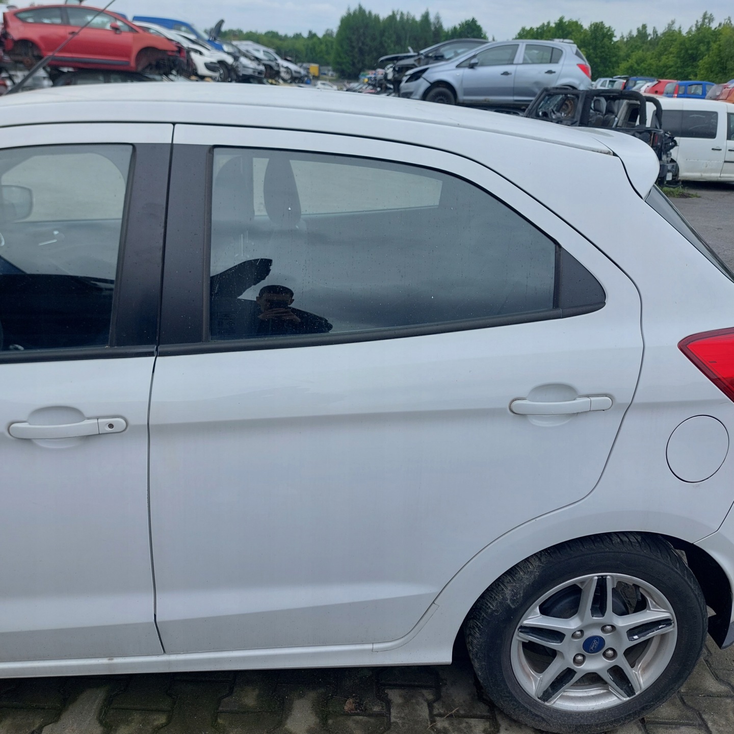 Ford Ka III KAF Mk3 Tür Hinten Links Door Porta Porte - Thumbnail 1