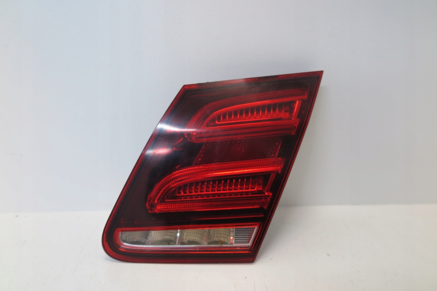 Mercedes-Benz E-Klasse W212 Rückleuchte Rearlamp - Thumbnail 1