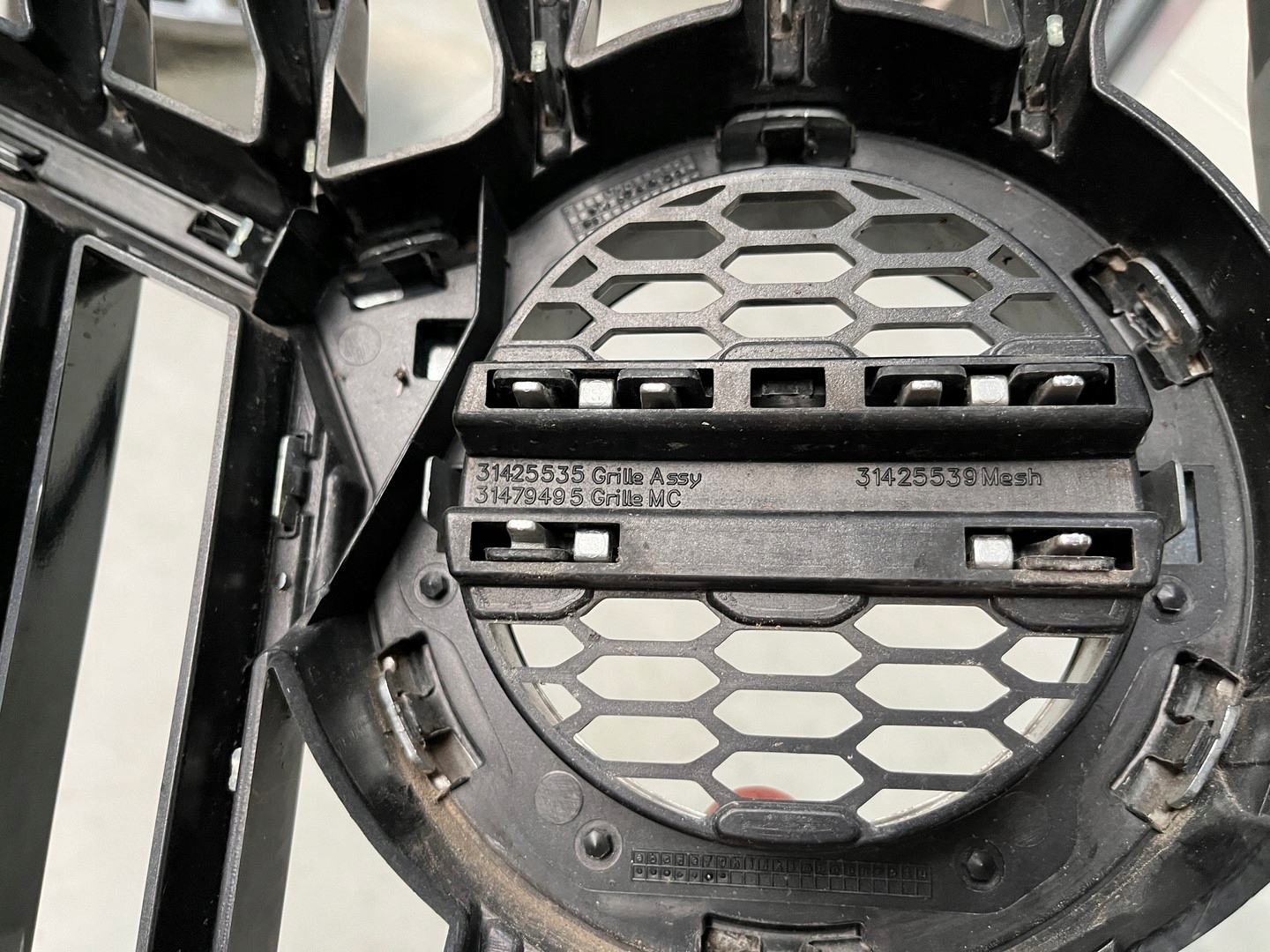 Volvo XC60 Kühlergrill FRONTGRILL Kühlergitter 31425535 - Thumbnail 12