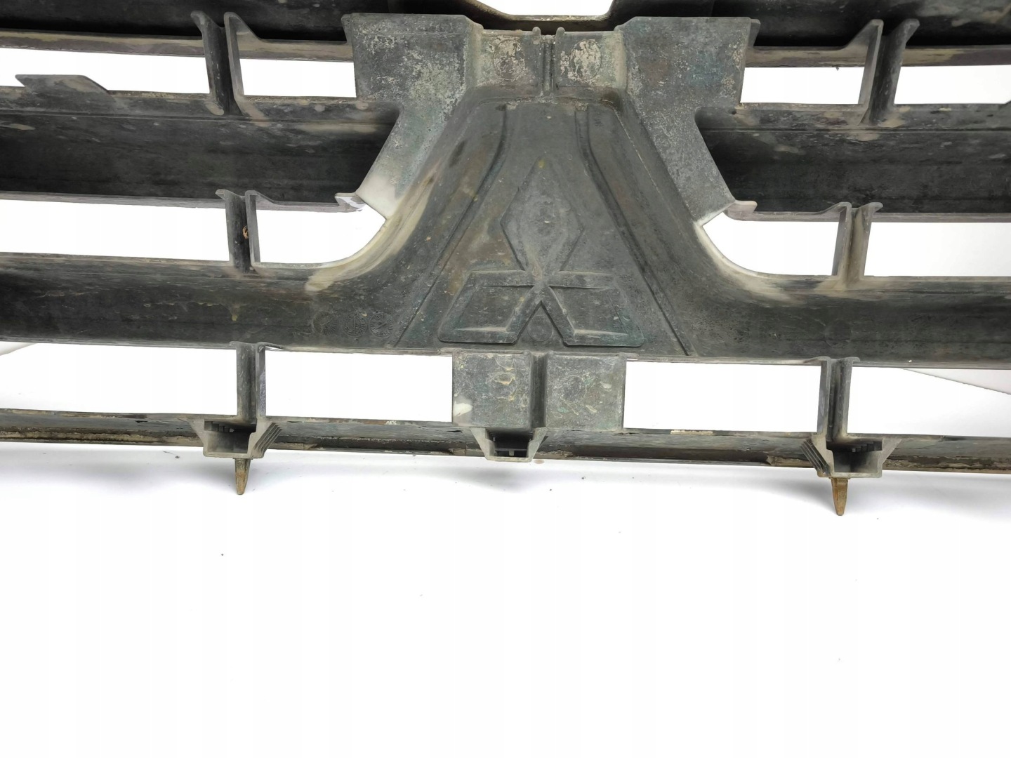 Mitsubishi Pajero V80 Kühlergrill FRONTGRILL Kühlergitter - Thumbnail 9